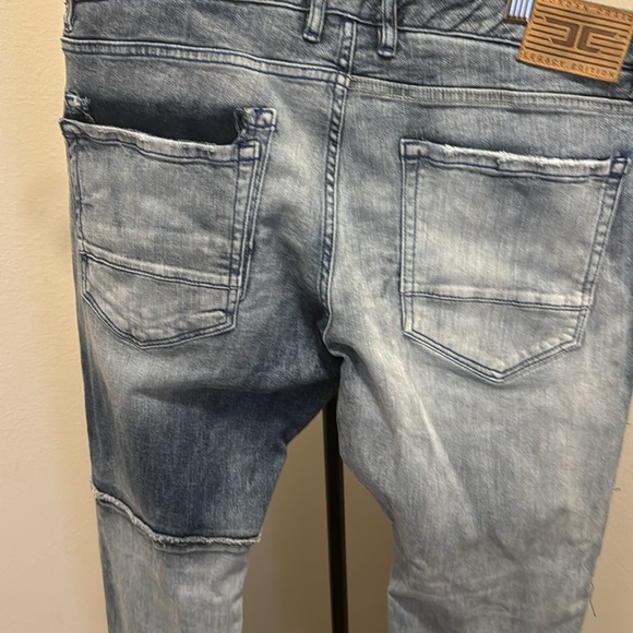 Men’s blue jeans like new two toned and patched in some areas - Picture 7 of 15